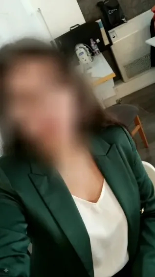 Anna, 27