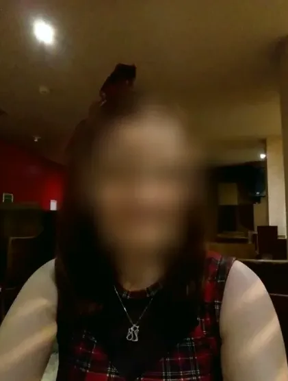 Büsra, 38