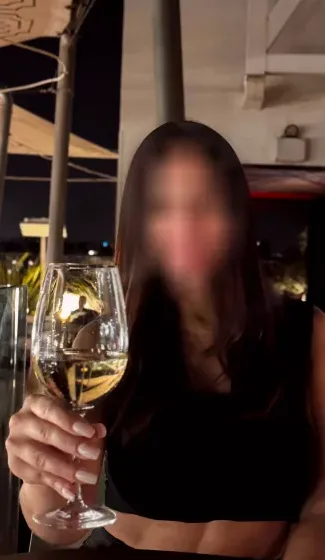 Celina, 40