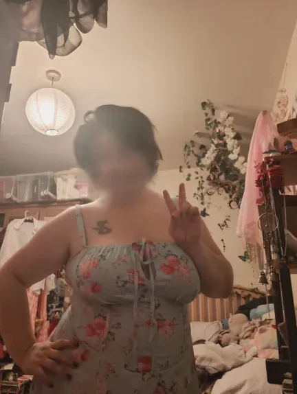 Charlotte, 39
