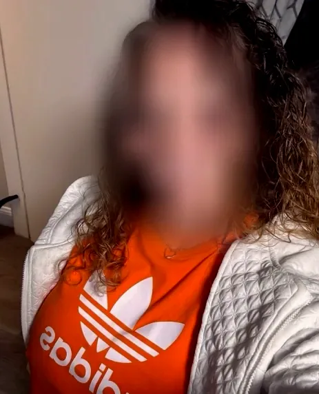 Greta, 39