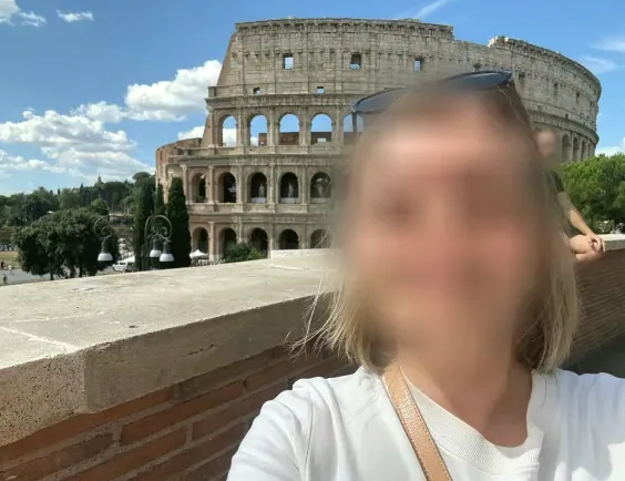 Josephine, 38