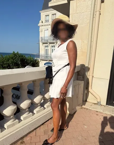 Katrin, 36