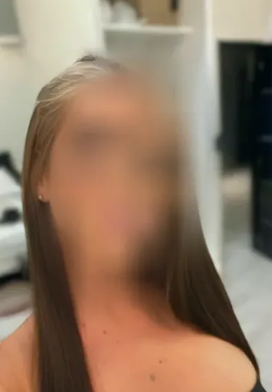 Lea, 28