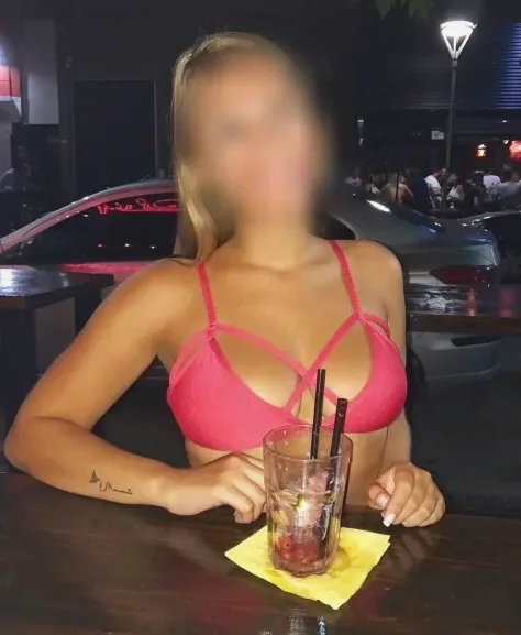 Linda, 32