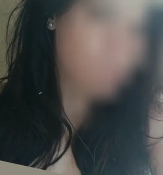 Luisa, 29