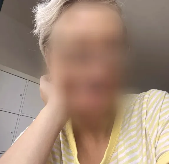 Nadja, 29