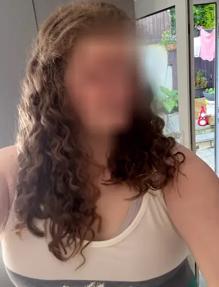 Rebecca, 29