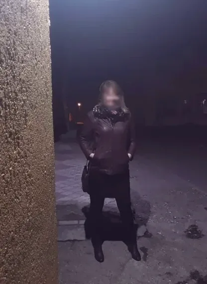 Rebecca, 40
