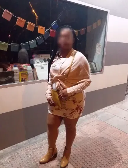 Sophia, 25