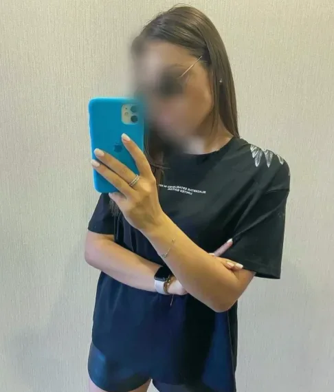 Sophia, 27