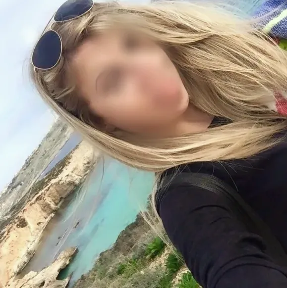 Zeynep, 34