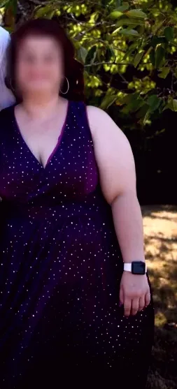 Zeynep, 29